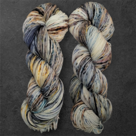 Mokum Handdyed Twisted Socks