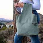 Della Q Nora Big Bucket - Maroon