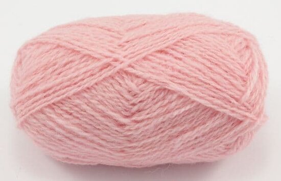 Jamiesons Spindrift / Hooks and Yarn