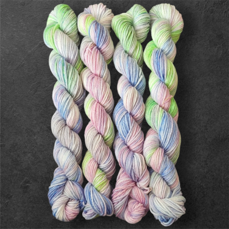 Mokum Outstanding mini - PastelFly